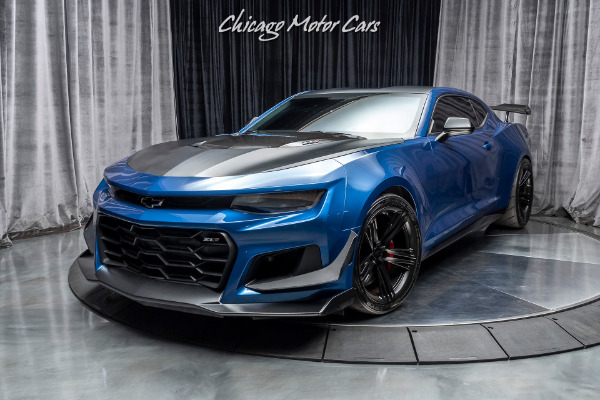 Used 2018 Chevrolet Camaro ZL1 1LE Coupe MSRP $74K+ EXTREME TRACK PACK! CARBON FIBER! 6-SPEED! for sale Sold at Chicago Motor Cars in West Chicago IL 60185 2