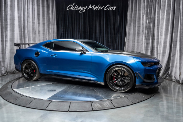 Used 2018 Chevrolet Camaro ZL1 1LE Coupe MSRP $74K+ EXTREME TRACK PACK! CARBON FIBER! 6-SPEED! for sale Sold at Chicago Motor Cars in West Chicago IL 60185 6
