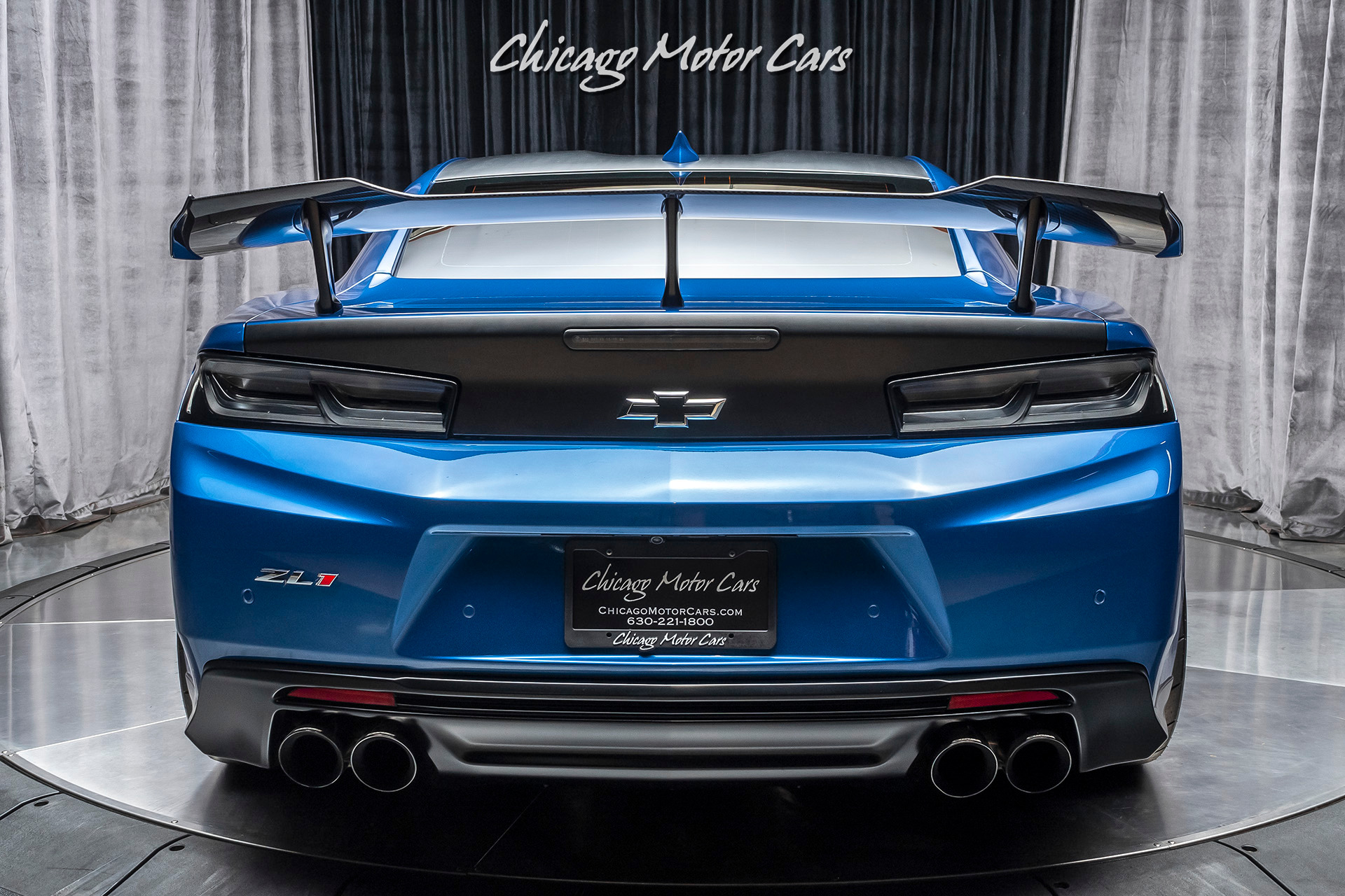 Used-2018-Chevrolet-Camaro-ZL1-1LE-Coupe-MSRP-74K-EXTREME-TRACK-PACK-CARBON-FIBER-6-SPEED