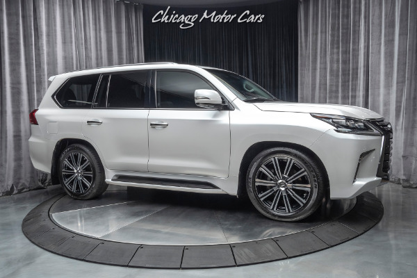 Used 2019 Lexus LX570 Three-Row SUV LUXURY PACKAGE! MARK LEVINSON AUDIO! 11K MILES! for sale Sold at Chicago Motor Cars in West Chicago IL 60185 6