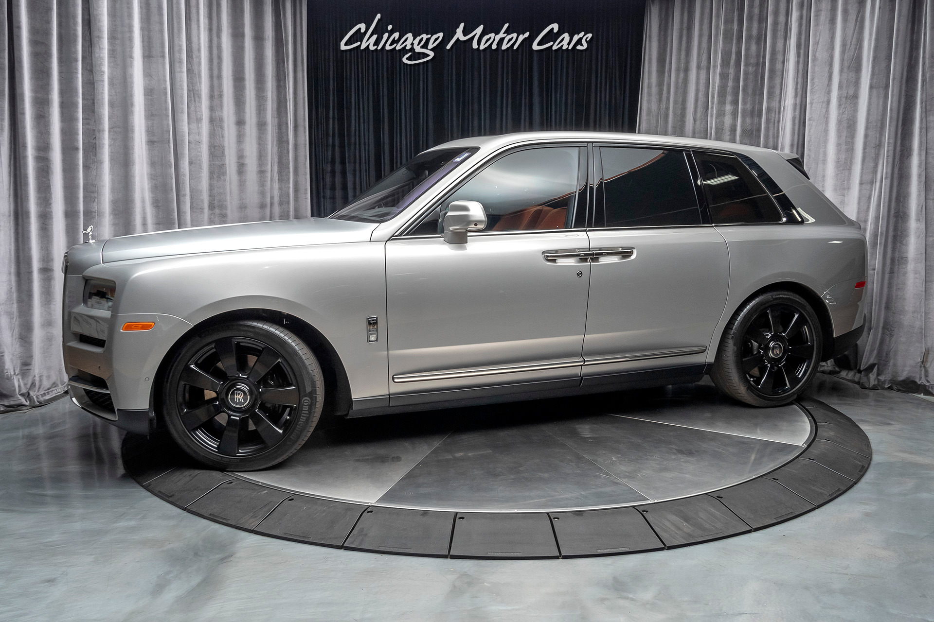 Used 2019 Rolls-Royce Cullinan SUV MSRP $410K+ LAUNCH EDITION $53K OPTION! 3,700 MILES! for sale Sold at Chicago Motor Cars in West Chicago IL 60185 1