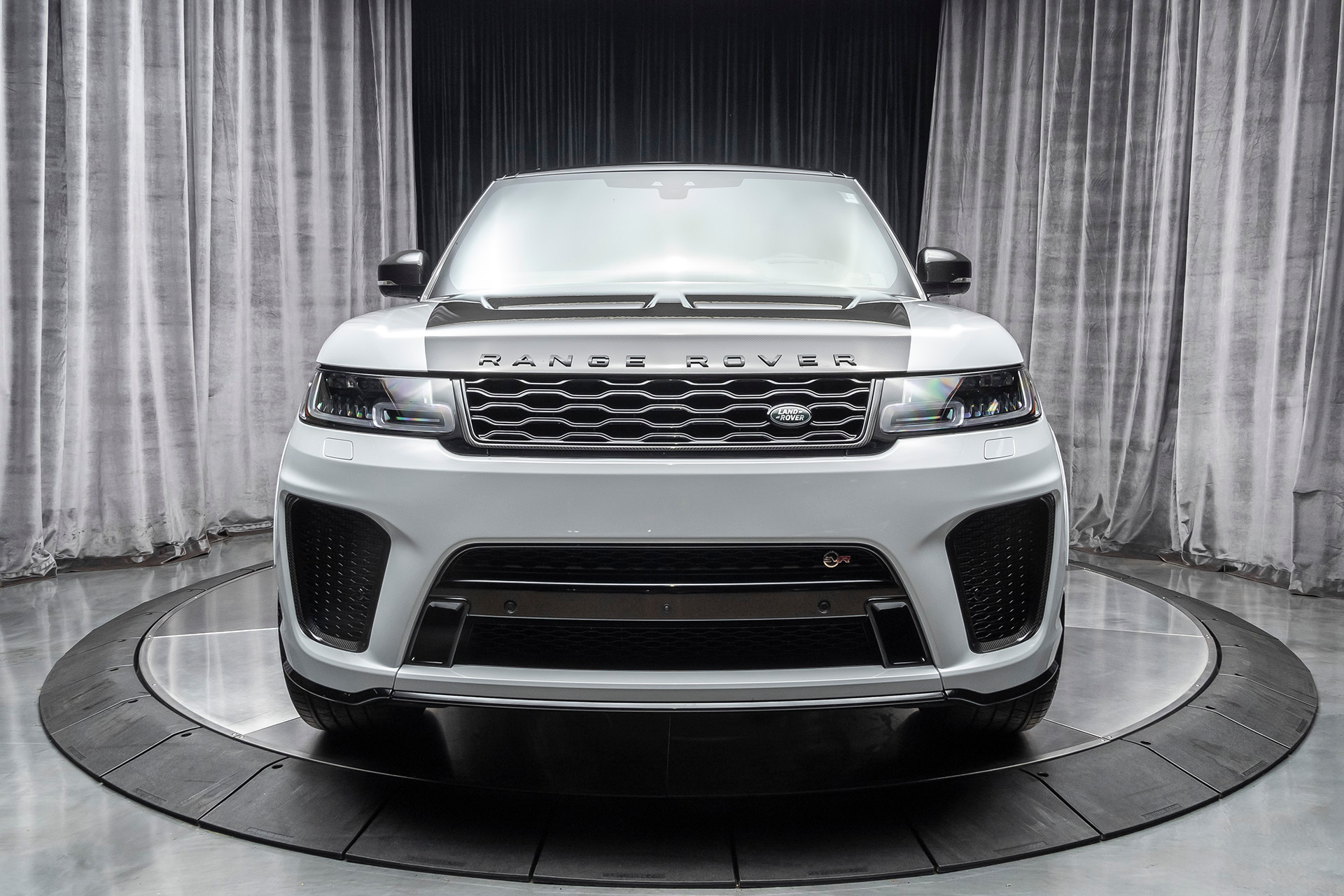 Used-2020-Land-Rover-Range-Rover-Sport-SVR