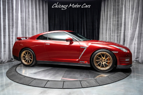 Used 2015 Nissan GT-R Premium Coupe ALPHA 12X! MOTEC! 1300WHP! for sale Sold at Chicago Motor Cars in West Chicago IL 60185 5