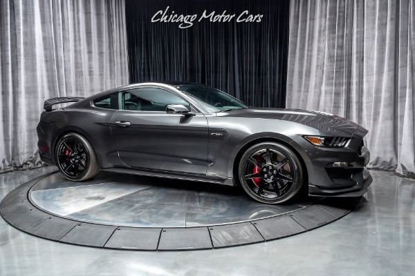 Used 2017 Ford Mustang Shelby GT350-R Coupe - R ELECTRONICS PACKAGE! 19 CARBON FIBER WHEELS! for sale Sold at Chicago Motor Cars in West Chicago IL 60185 6