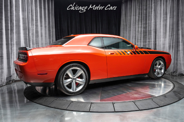 Used 2010 Dodge Challenger SRT-8 Coupe 6-Speed Manual! EXCELLENT CONDITION THROUGHOUT! for sale Sold at Chicago Motor Cars in West Chicago IL 60185 5