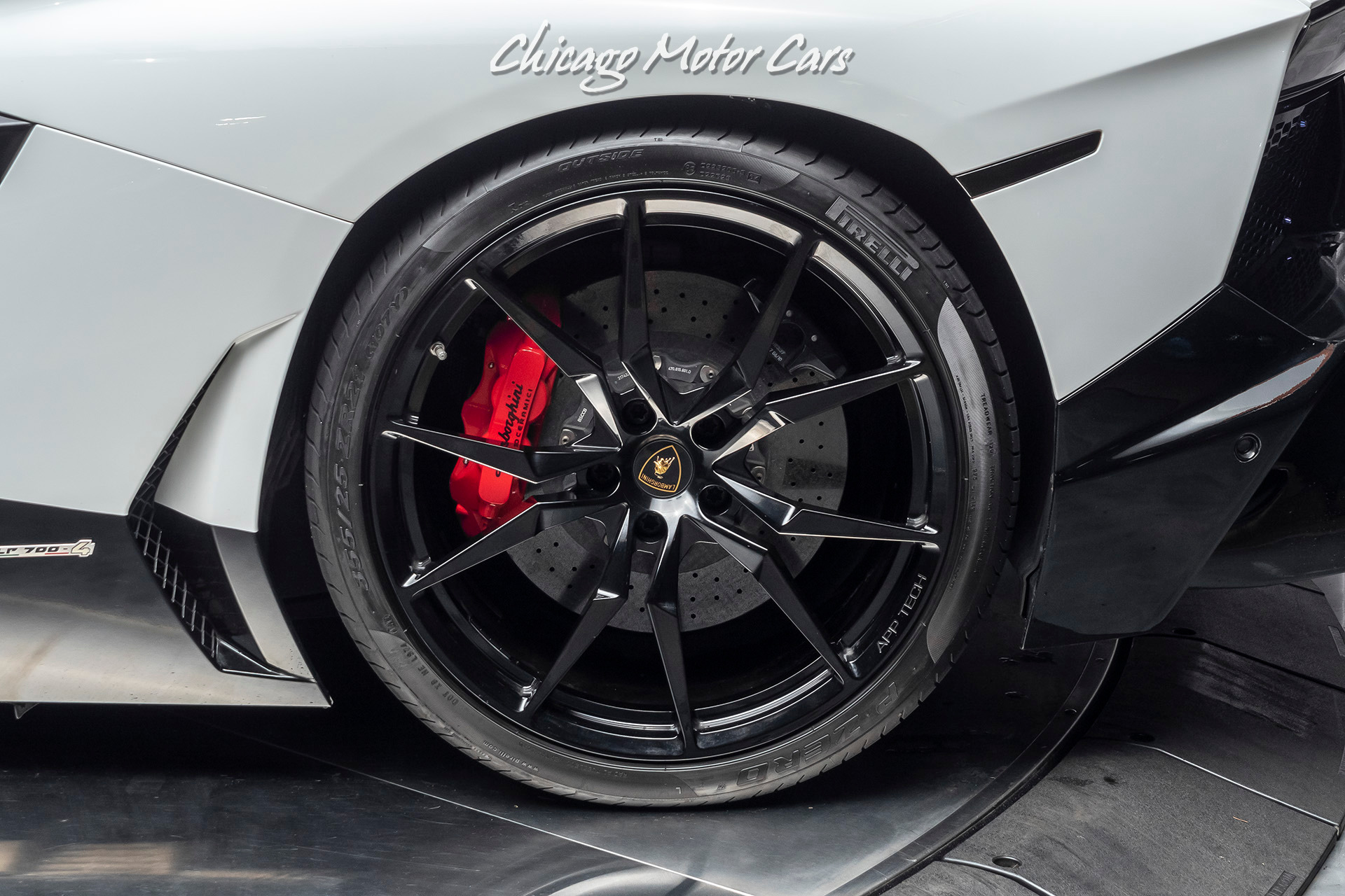 Used-2012-Lamborghini-Aventador-LP-700-4