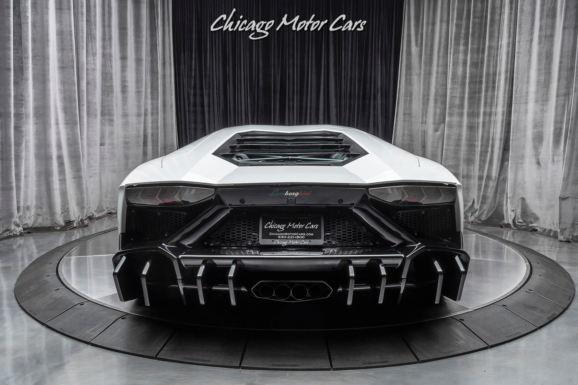 Used-2012-Lamborghini-Aventador-LP-700-4