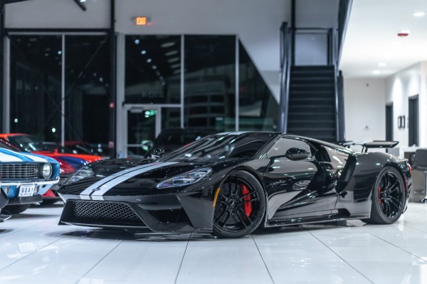 Used 2018 Ford GT Coupe GLOSS CARBON FIBER! 180 MILES COLLECTOR QUALITY! for sale Sold at Chicago Motor Cars in West Chicago IL 60185 5