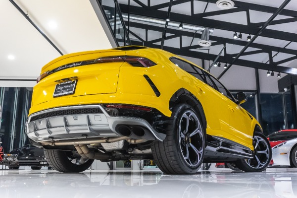 Used-2019-Lamborghini-Urus-SUV-FULL-ADAS-PACKAGE--CUSTOM-EXHAUST