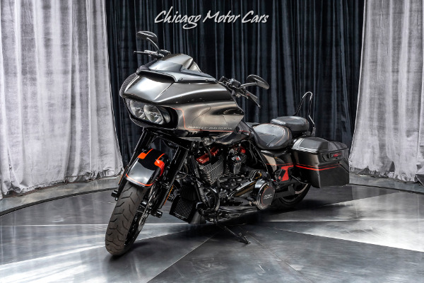 Used 2018 Harley-Davidson CVO ROAD GLIDE CVO *S&S 128 CI - BAKER GRUDGE BOX* INCREDIBLE! for sale Sold at Chicago Motor Cars in West Chicago IL 60185 3