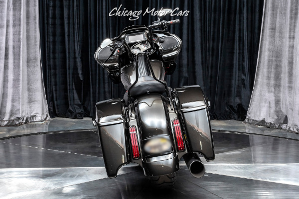 Used 2018 Harley-Davidson CVO ROAD GLIDE CVO *S&S 128 CI - BAKER GRUDGE BOX* INCREDIBLE! for sale Sold at Chicago Motor Cars in West Chicago IL 60185 6