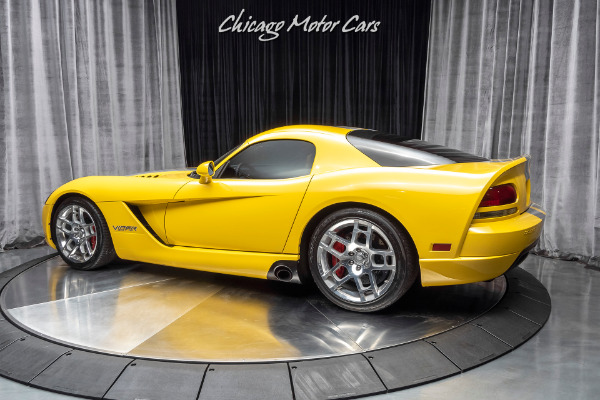 Used 2006 Dodge Viper SRT-10 1 of 2 Yellow/Silver Stripe Viper Produced! Upgrades! for sale Sold at Chicago Motor Cars in West Chicago IL 60185 3