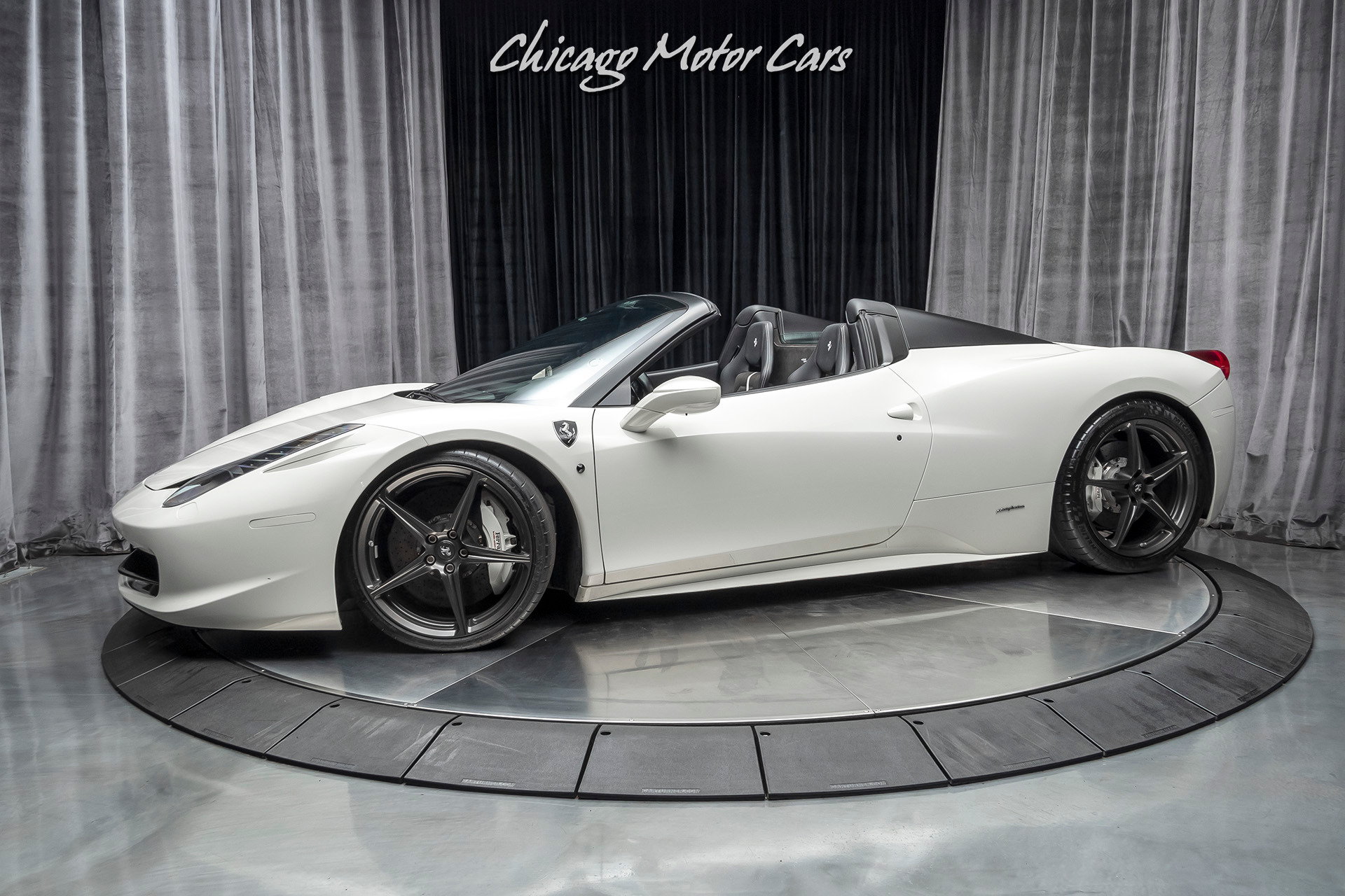 Used-2013-Ferrari-458-Spider-Convertible-CARBON-Fiber-Everywhere-HARD-LOADED