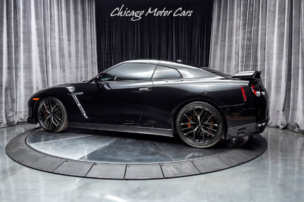 Used 2016 Nissan GT-R Premium Coupe 778 WHEEL HORSEPOWER! FULL BOLT ON WITH UPGRADED TURBOS! for sale Sold at Chicago Motor Cars in West Chicago IL 60185 3