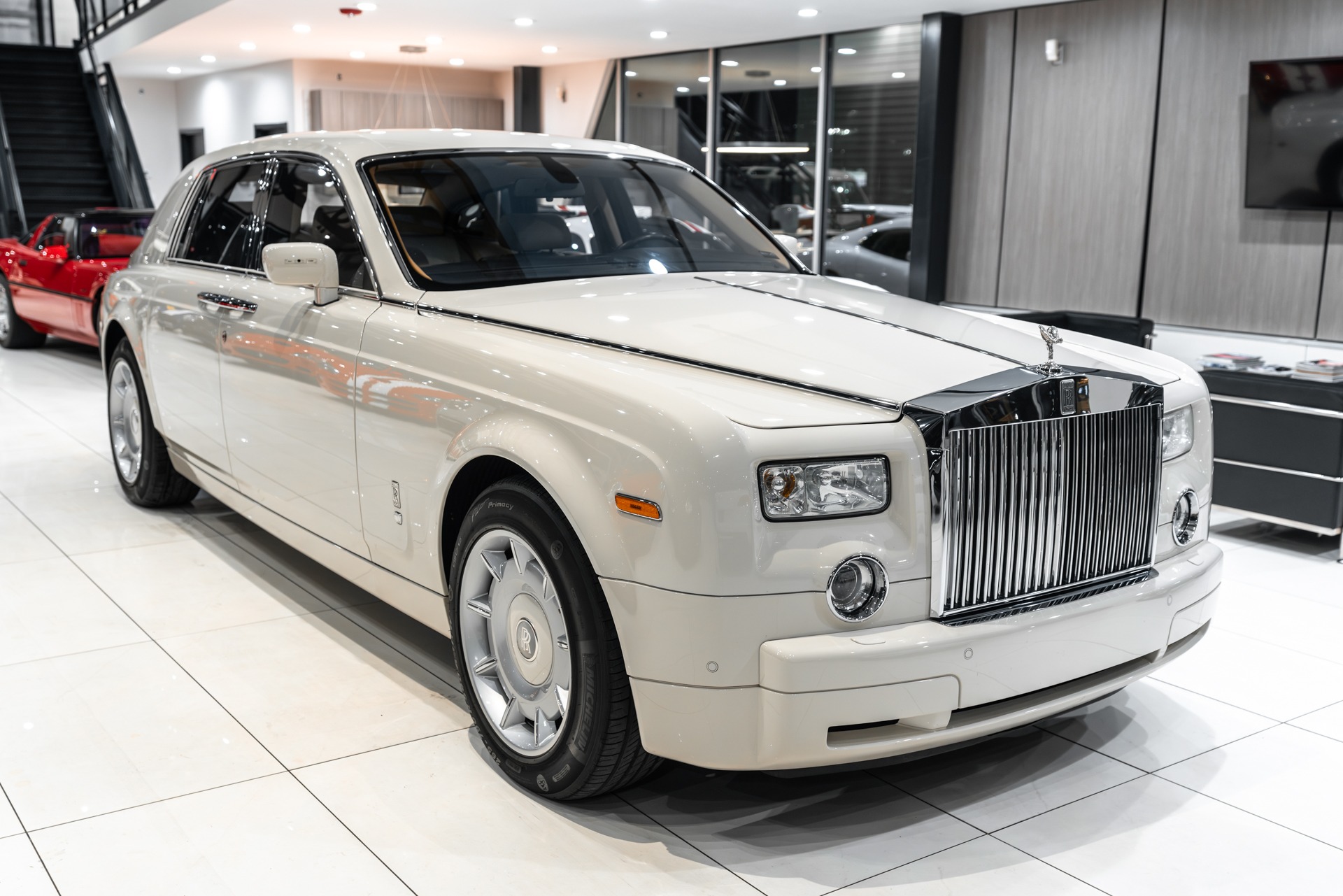 Used-2004-Rolls-Royce-Phantom-Sedan-GORGEOUS-Spec-LOW-Miles-Theater-Config-Indiv-Seats-MSRP-340K