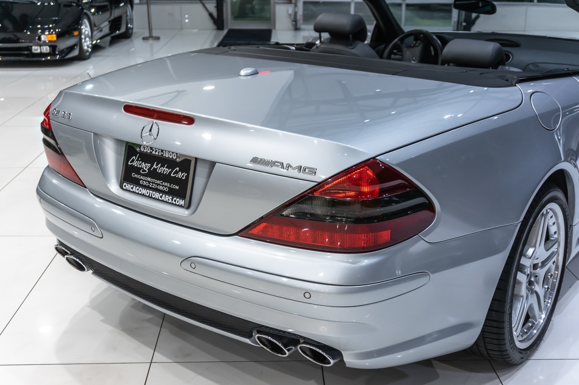 Used-2006-Mercedes-Benz-SL55-AMG-Roadster-P30-PERFORMANCE-PKG