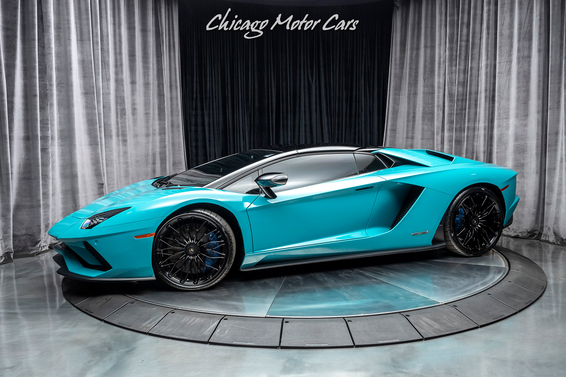 Used-2019-Lamborghini-Aventador-S-LP740-4-S-Roadster-Entire-Body-PPF-Perfect-Serviced-LOADED-Rare-Color