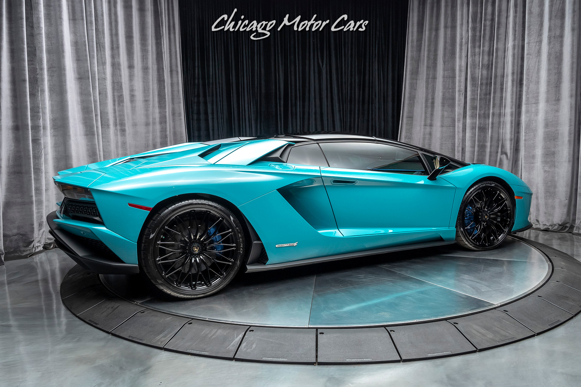 Lamborghini aventador 2019