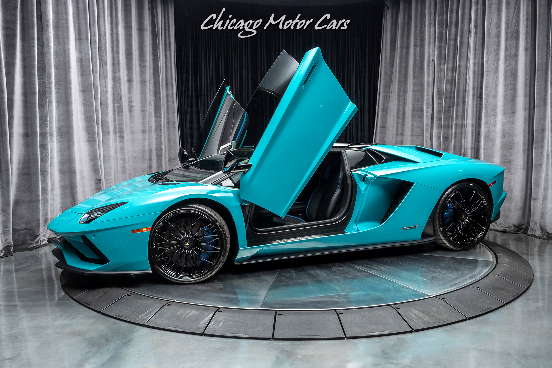 Used-2019-Lamborghini-Aventador-S-LP740-4-S-Roadster-Entire-Body-PPF-Perfect-Serviced-LOADED-Rare-Color