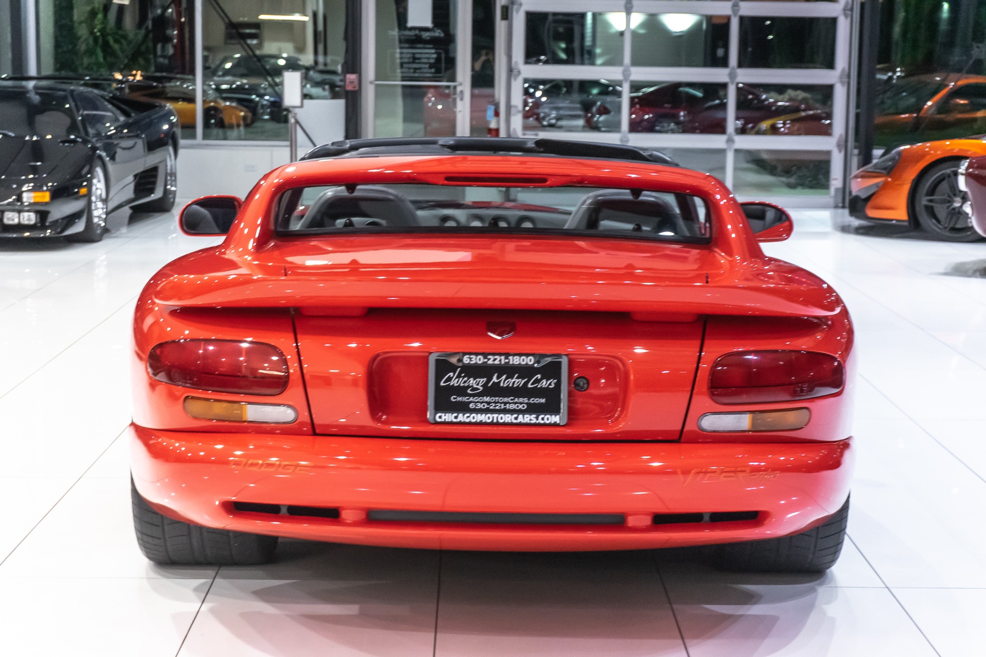 Used-1994-Dodge-Viper-RT10-SOFT-TOP-AND-WINDOW-INSERTS-INCLUDED-16K-MILES