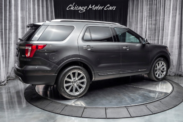 Used 2017 Ford Explorer Limited Leather! Dual Pane Sunroof! LOADED! for sale Sold at Chicago Motor Cars in West Chicago IL 60185 5