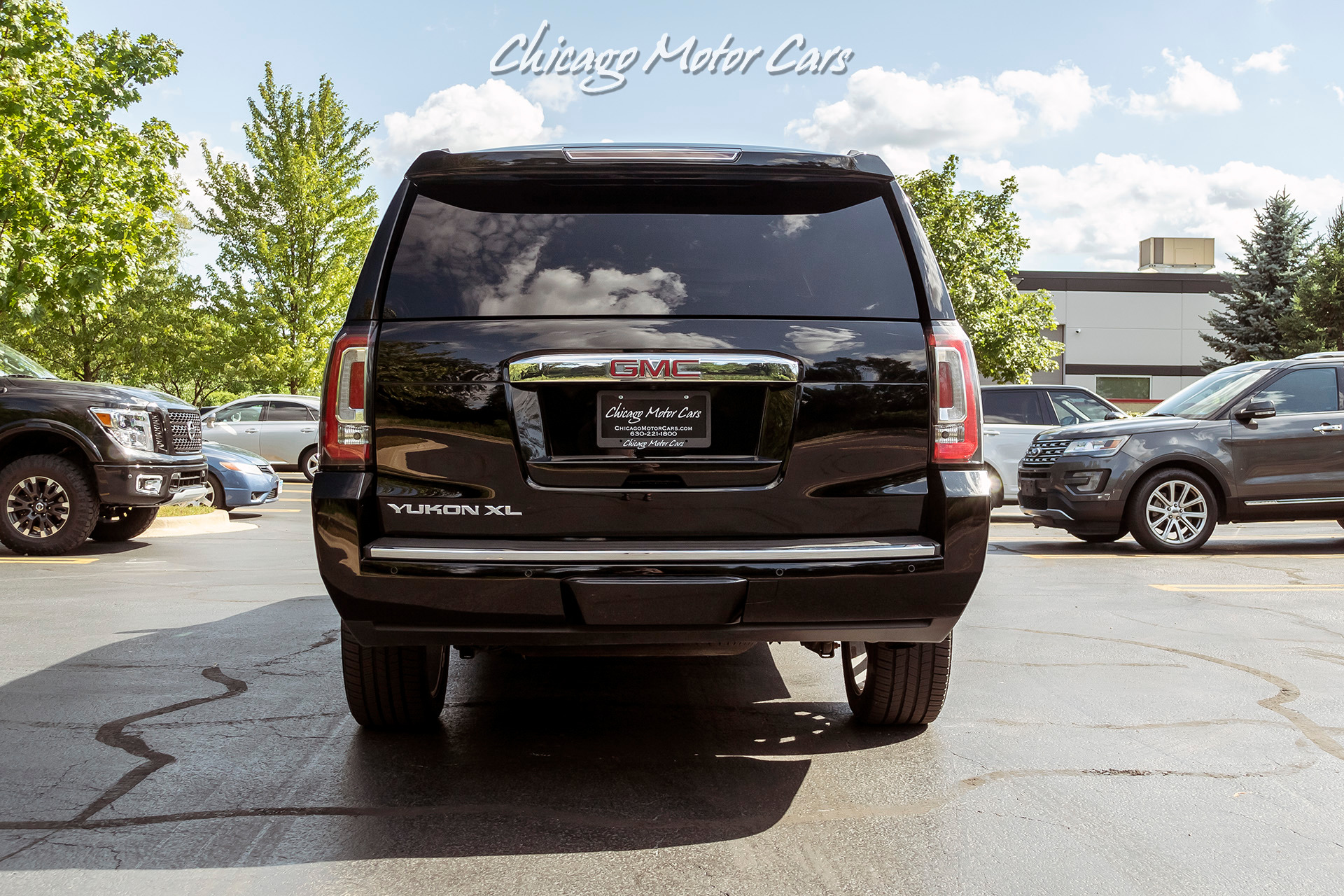 Used-2017-GMC-Yukon-XL-Denali-4x4-Moonroof-DVD-ORIGINAL-LIST-81K