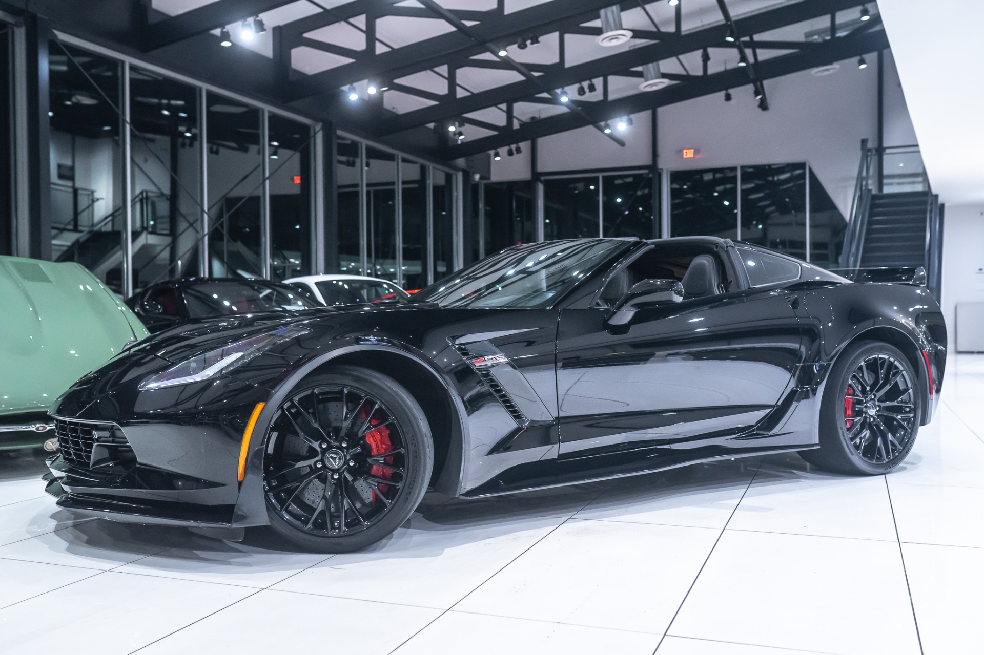 Used-2016-Chevrolet-Corvette-Z06-3LZ-Coupe---Z07-PERFORMANCE-PKG-CARBON-FLASH-GROUND-EFFECTS