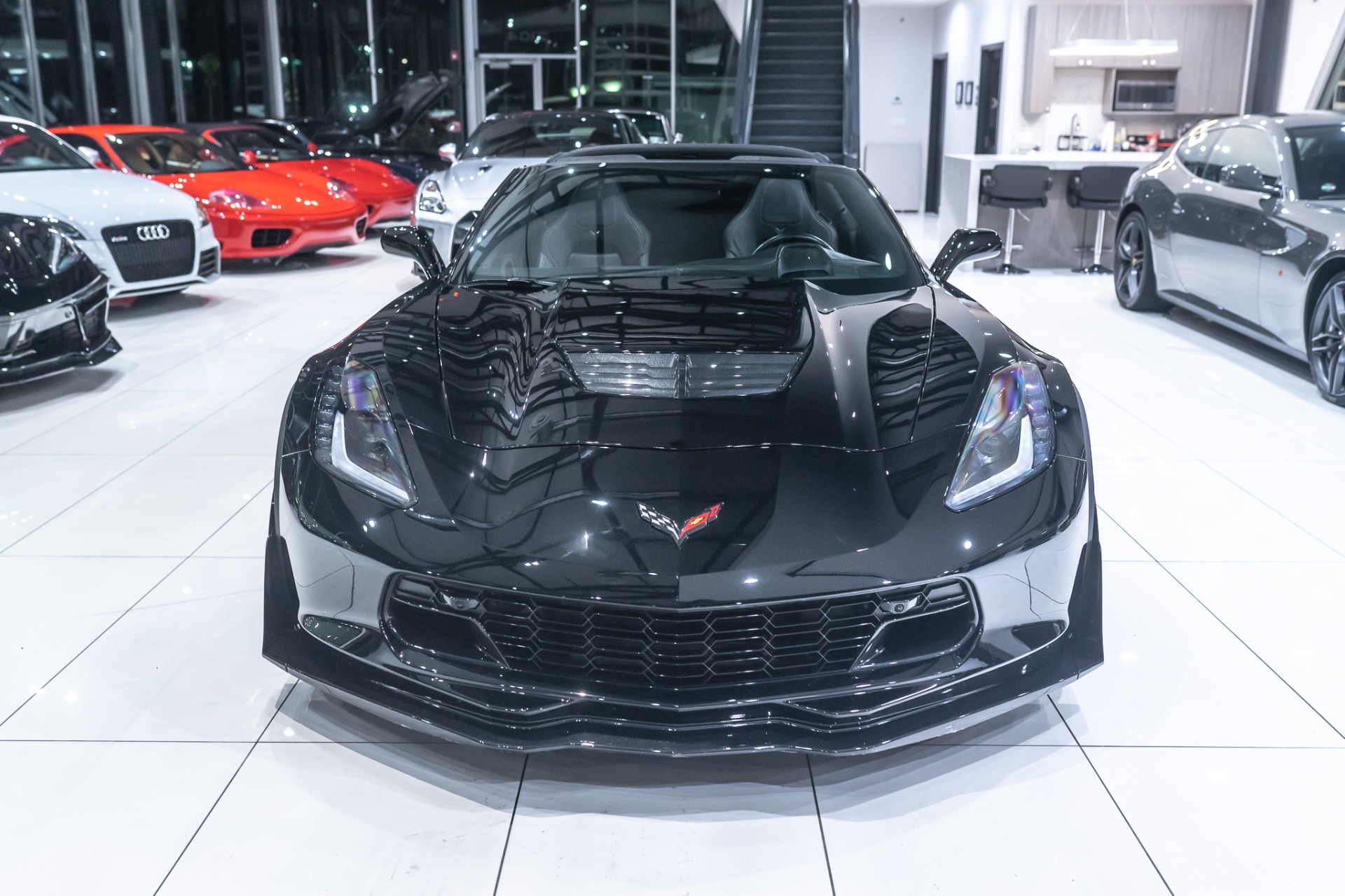 Used-2016-Chevrolet-Corvette-Z06-3LZ-Coupe---Z07-PERFORMANCE-PKG-CARBON-FLASH-GROUND-EFFECTS