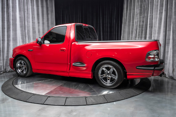 Used 2000 Ford F-150 SVT Lightning Supercharged -ONLY 31K MILES!- THOUSANDS IN UPGRADES! for sale Sold at Chicago Motor Cars in West Chicago IL 60185 3