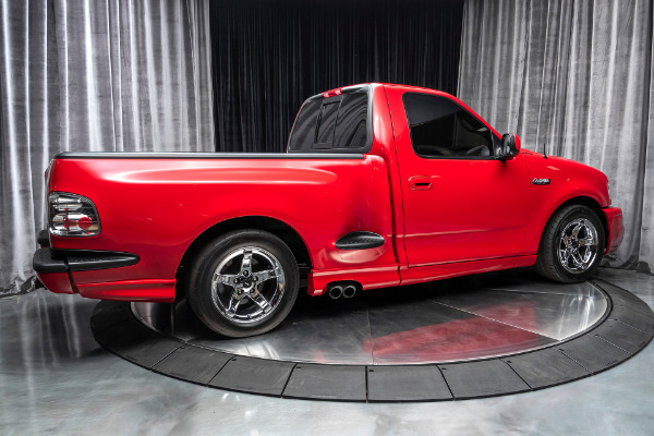 Used 2000 Ford F-150 SVT Lightning Supercharged -ONLY 31K MILES!- THOUSANDS IN UPGRADES! for sale Sold at Chicago Motor Cars in West Chicago IL 60185 5