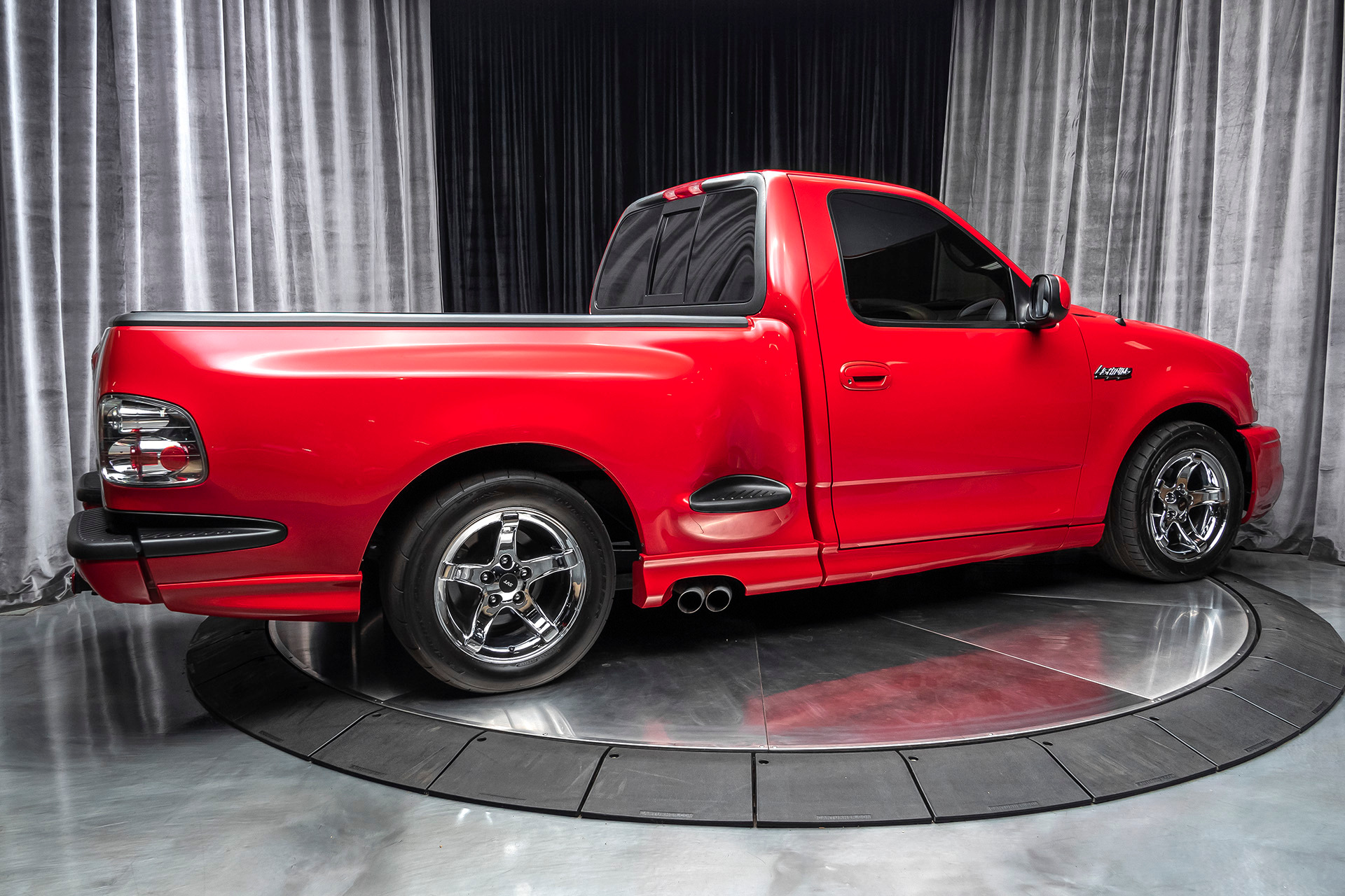 Used-2000-Ford-F-150-SVT-Lightning-Supercharged--ONLY-31K-MILES--THOUSANDS-IN-UPGRADES