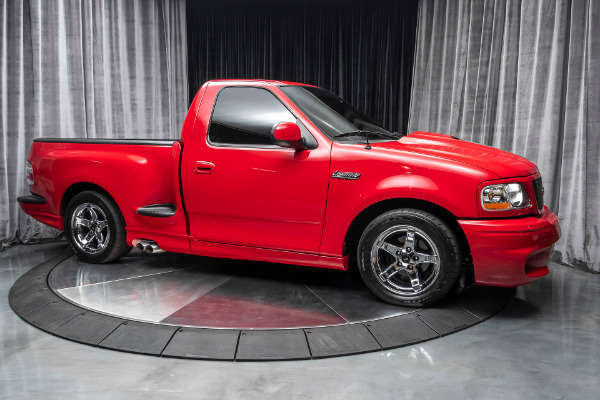 Used 2000 Ford F-150 SVT Lightning Supercharged -ONLY 31K MILES!- THOUSANDS IN UPGRADES! for sale Sold at Chicago Motor Cars in West Chicago IL 60185 6