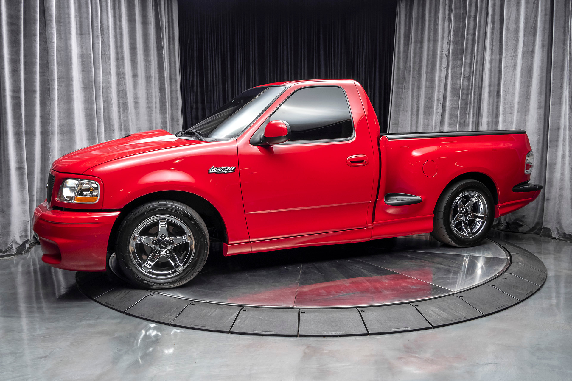 Used-2000-Ford-F-150-SVT-Lightning-Supercharged--ONLY-31K-MILES--THOUSANDS-IN-UPGRADES