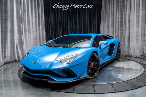 Used 2017 Lamborghini Aventador LP740-4 S Coupe MSRP $522K+ INSANE SPEC! $100K+ IN OPTIONS! CARBON! for sale Sold at Chicago Motor Cars in West Chicago IL 60185 4