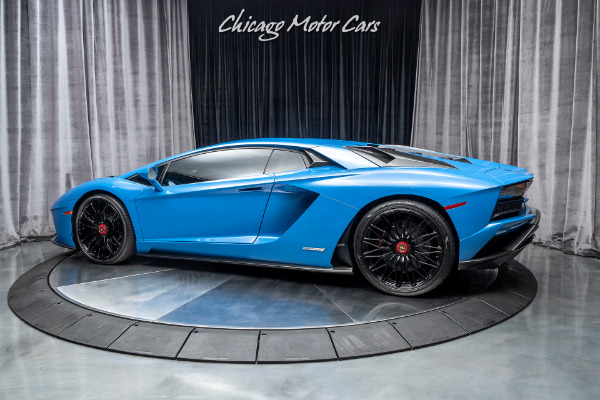 Used 2017 Lamborghini Aventador LP740-4 S Coupe MSRP $522K+ INSANE SPEC! $100K+ IN OPTIONS! CARBON! for sale Sold at Chicago Motor Cars in West Chicago IL 60185 5