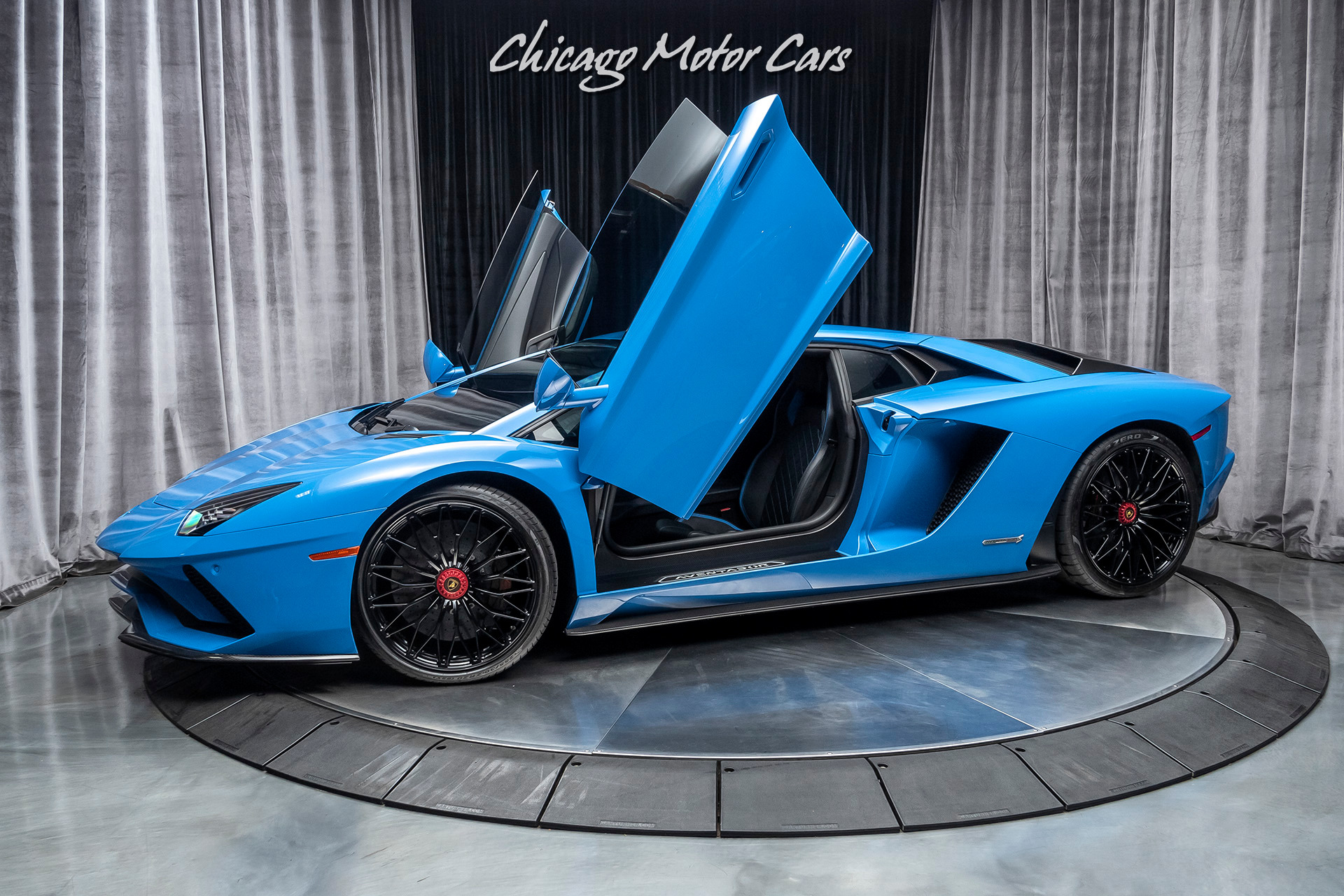 Used 2017 Lamborghini Aventador LP740-4 S Coupe MSRP $522K+ INSANE SPEC! $100K+ IN OPTIONS! CARBON! for sale Sold at Chicago Motor Cars in West Chicago IL 60185 1