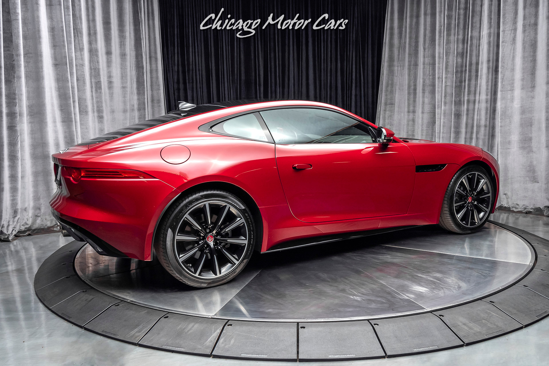 Used-2017-Jaguar-F-TYPE-Premium-VISION-PKG-Only-22K-Miles-ITALIAN-RACING-RED