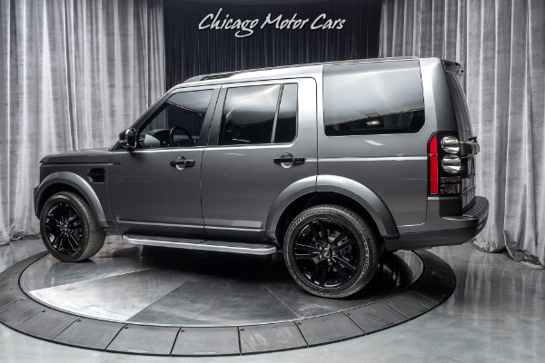 Used 2016 Land Rover LR4 HSE  Black Design Package! Meridian Surround Sound! for sale Sold at Chicago Motor Cars in West Chicago IL 60185 3
