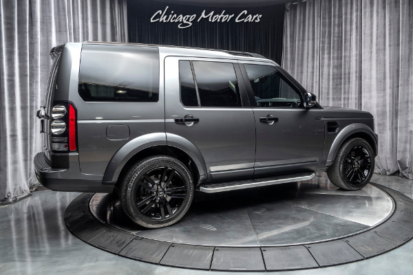 Used 2016 Land Rover LR4 HSE  Black Design Package! Meridian Surround Sound! for sale Sold at Chicago Motor Cars in West Chicago IL 60185 5