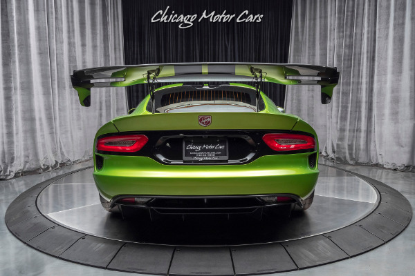 Used 2017 Dodge Viper ACR Extreme Aero SNAKESKIN Edition Pkg! Only 86 Miles! Collector Quality for sale Sold at Chicago Motor Cars in West Chicago IL 60185 4