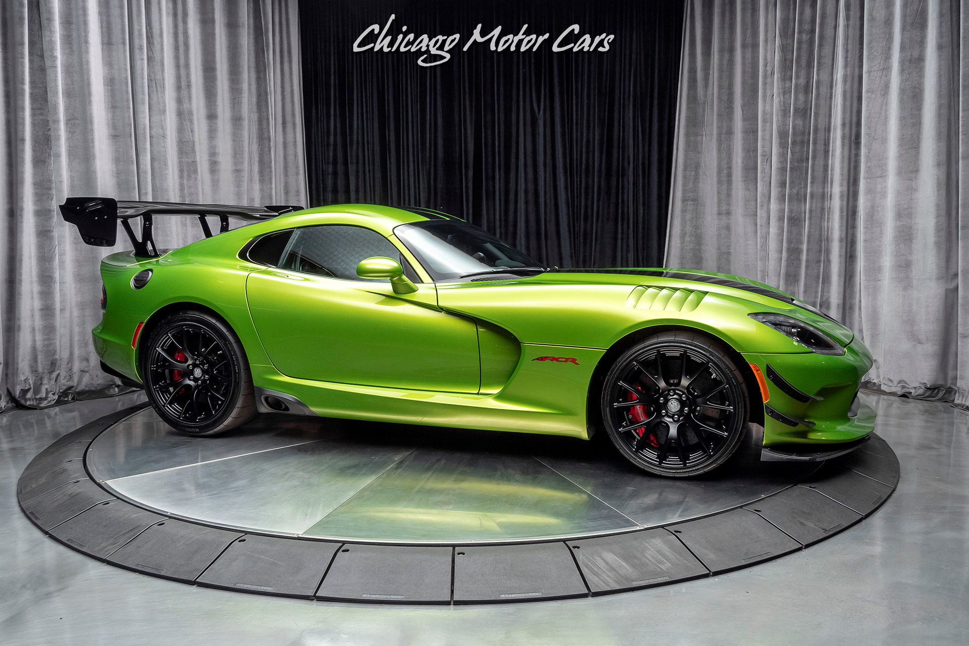 Used-2017-Dodge-Viper-ACR-Extreme-Aero-SNAKESKIN-Edition-Pkg-Only-86-Miles-Collector-Quality