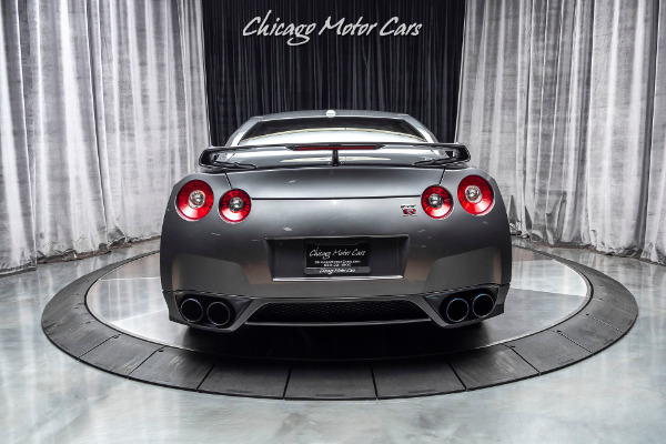 Used 2009 Nissan GT-R Premium Coupe 650 HORSEPOWER! $25K+ IN UPGRADES! for sale Sold at Chicago Motor Cars in West Chicago IL 60185 4