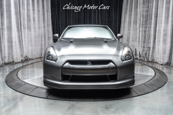 Used-2009-Nissan-GT-R-Premium-Coupe-650-HORSEPOWER-25K-IN-UPGRADES