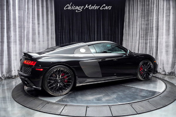 Used 2020 Audi R8 5.2 quattro V10 performance Carbon Fiber LOADED! ONLY 1K MILES! for sale Sold at Chicago Motor Cars in West Chicago IL 60185 5