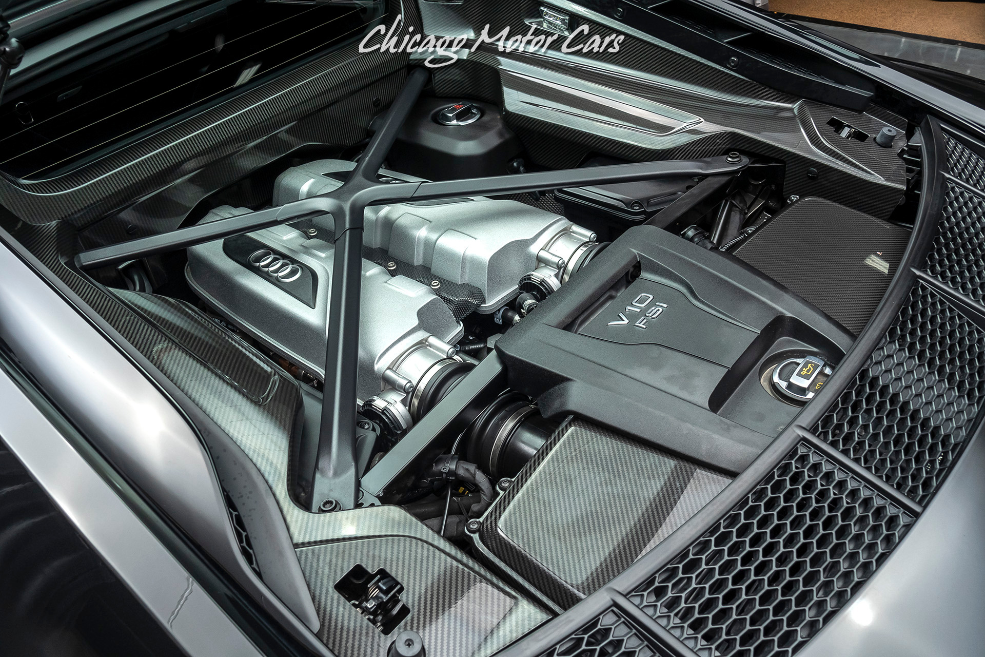 Used-2020-Audi-R8-52-quattro-V10-performance-Carbon-Fiber-LOADED-ONLY-1K-MILES