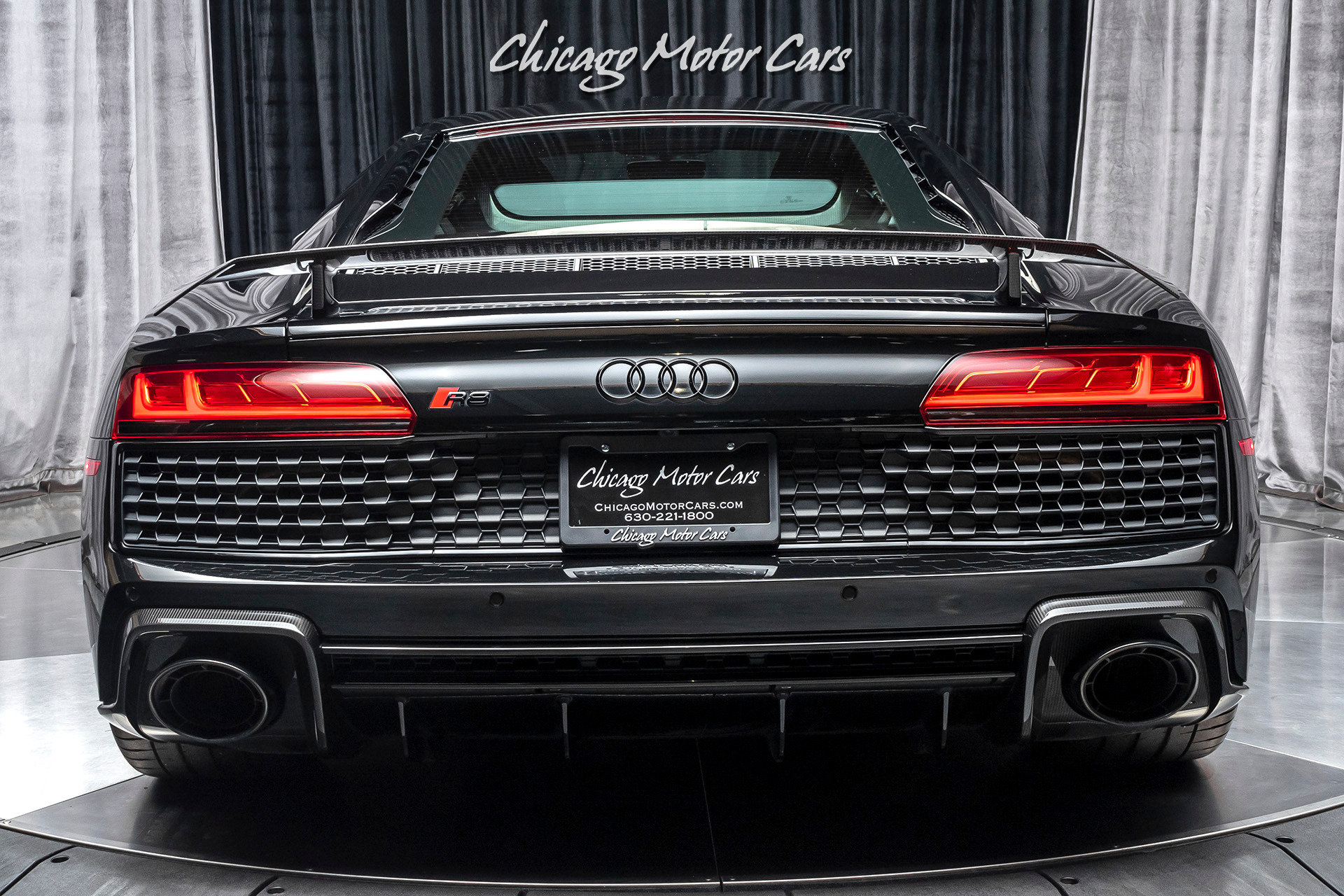 Used-2020-Audi-R8-52-quattro-V10-performance-Carbon-Fiber-LOADED-ONLY-1K-MILES