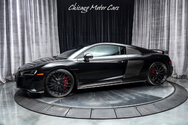 Used 2020 Audi R8 5.2 quattro V10 performance Carbon Fiber LOADED! ONLY 1K MILES! for sale Sold at Chicago Motor Cars in West Chicago IL 60185 1