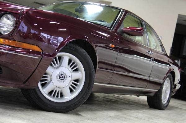 New-1996-Bentley-Continental