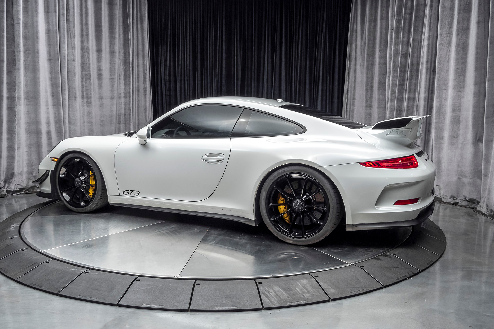 Used-2014-Porsche-911-GT3-Sharkwerks-Exhaust-PCCB-153kMSRP