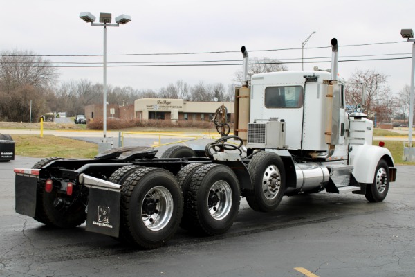 Used 2005 Kenworth W900B Tri-Axle Day Cab - Cummins ISX - STEERABLE 3RD AXLE! for sale Sold at Chicago Motor Cars in West Chicago IL 60185 6